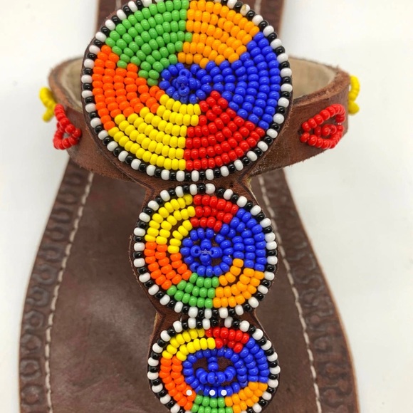 The Kelly Sandal - Picture 2 of 3